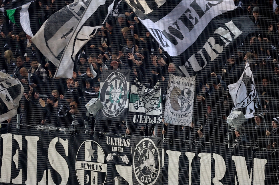 Sturm Graz - Nottingham
UEFA Europa League Gruppenphase 4. Spieltag, SK Sturm Graz - Nottingham Forest, Stadion Liebenau Graz, 06.11.2025. 

Foto zeigt Fans von Sturm
Schlüsselwörter: jewels