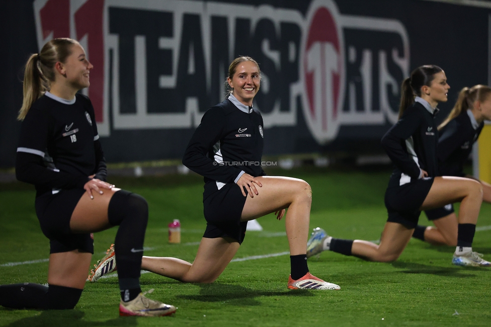 Sturm Damen - Vienna
OEFB Frauen Bundesliga, 12. Runde, SK Sturm Graz Damen - First Vienna, Trainingszentrum Messendorf, 07.11.2025. 

Foto zeigt Elisabeth Brandl (Sturm Damen)
