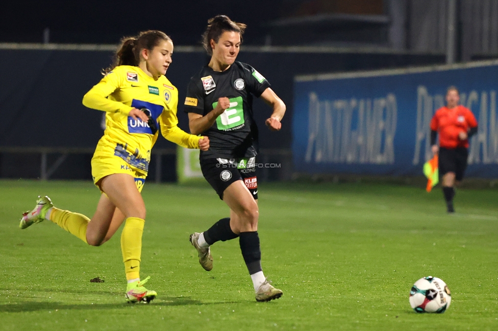 Sturm Damen - Vienna
OEFB Frauen Bundesliga, 12. Runde, SK Sturm Graz Damen - First Vienna, Trainingszentrum Messendorf, 07.11.2025. 

Foto zeigt Zala Kustrin (Sturm Damen)
