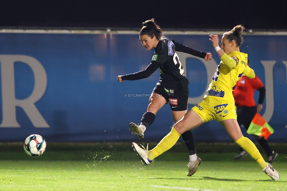 Sturm Damen - Vienna
OEFB Frauen Bundesliga, 12. Runde, SK Sturm Graz Damen - First Vienna, Trainingszentrum Messendorf, 07.11.2025. 

Foto zeigt Zala Kustrin (Sturm Damen)

