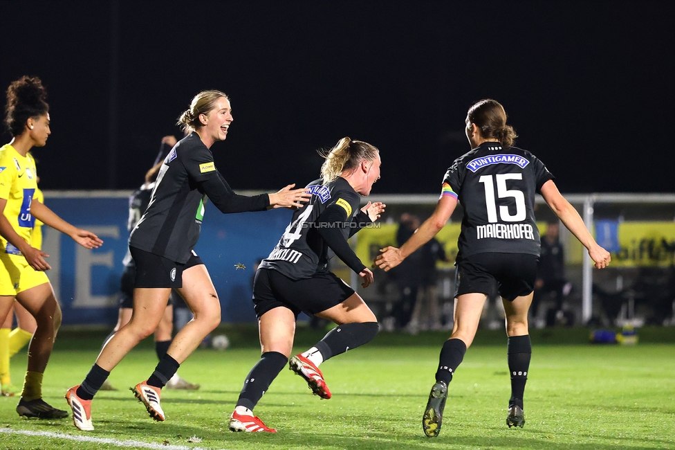 Sturm Damen - Vienna
OEFB Frauen Bundesliga, 12. Runde, SK Sturm Graz Damen - First Vienna, Trainingszentrum Messendorf, 07.11.2025. 

Foto zeigt Laura Lillholm-Petersen (Sturm Damen)
