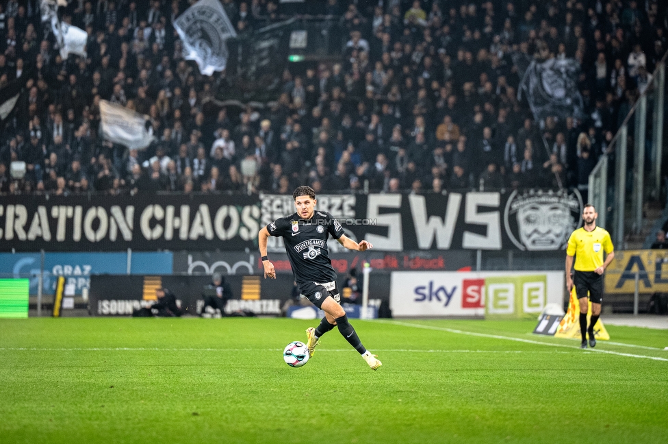 Sturm Graz - RB Salzburg
Oesterreichische Fussball Bundesliga, 13. Runde, SK Sturm Graz - FC RB Salzburg, Stadion Liebenau Graz, 09.11.2025. 

Foto zeigt Emir Karic (Sturm)
