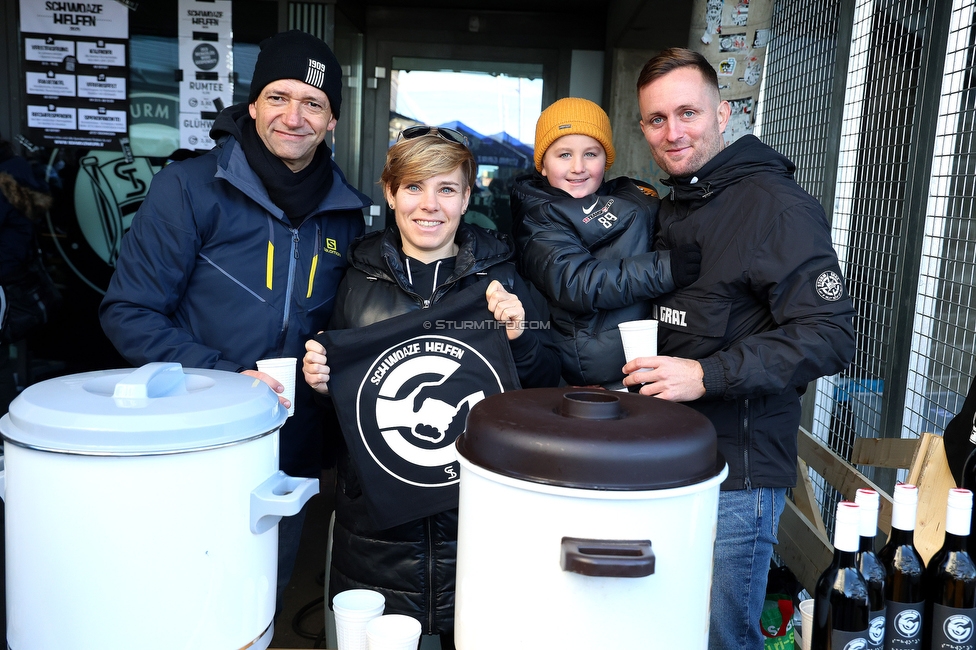 Sturm Graz - LASK
Oesterreichische Fussball Bundesliga, 14. Runde, SK Sturm Graz - LASK, Stadion Liebenau Graz, 23.11.2025. 

Foto zeigt das Vereinsfest von Schwoaze Helfen mit Thomas Hofer, Nicole Schmidhofer und Jakob Jantscher
