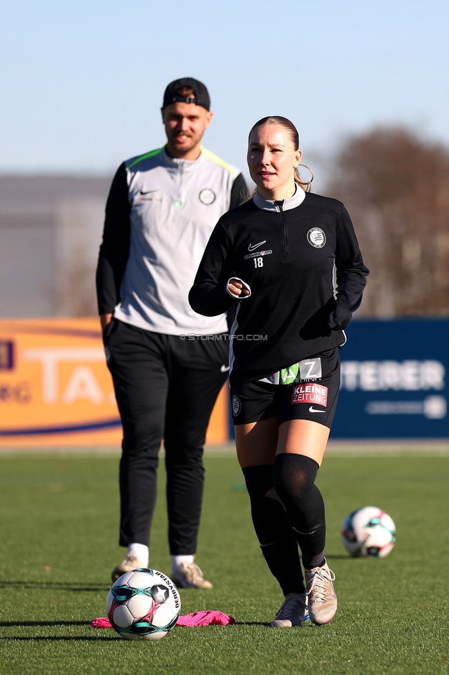 Sturm Damen - Suedburgenland Hartberg
OEFB Frauen Bundesliga, 13. Runde, SK Sturm Graz Damen - SpG Suedburgenland TSV Hartberg, Koralmstadion Deutschlandsberg, 23.11.2025. 

Foto zeigt Anna Wirnsberger (Sturm Damen)
