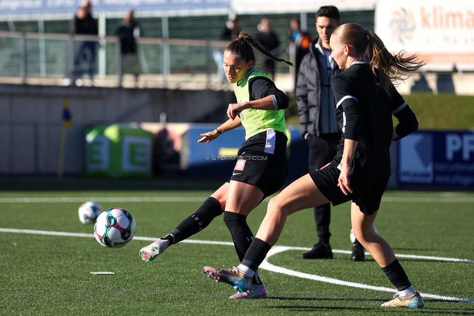 Sturm Damen - Suedburgenland Hartberg
OEFB Frauen Bundesliga, 13. Runde, SK Sturm Graz Damen - SpG Suedburgenland TSV Hartberg, Koralmstadion Deutschlandsberg, 23.11.2025. 

Foto zeigt Stefanie Grossgasteiger (Sturm Damen)
