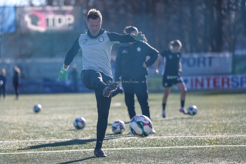 Sturm Damen - Suedburgenland Hartberg
OEFB Frauen Bundesliga, 13. Runde, SK Sturm Graz Damen - SpG Suedburgenland TSV Hartberg, Koralmstadion Deutschlandsberg, 23.11.2025. 

Foto zeigt Daniel Gutschi (Torwart-Trainer Sturm Damen)
