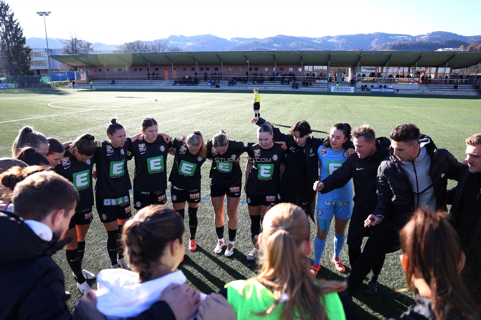 Sturm Damen - Suedburgenland Hartberg
OEFB Frauen Bundesliga, 13. Runde, SK Sturm Graz Damen - SpG Suedburgenland TSV Hartberg, Koralmstadion Deutschlandsberg, 23.11.2025. 

Foto zeigt die Mannschaft der Sturm Damen
