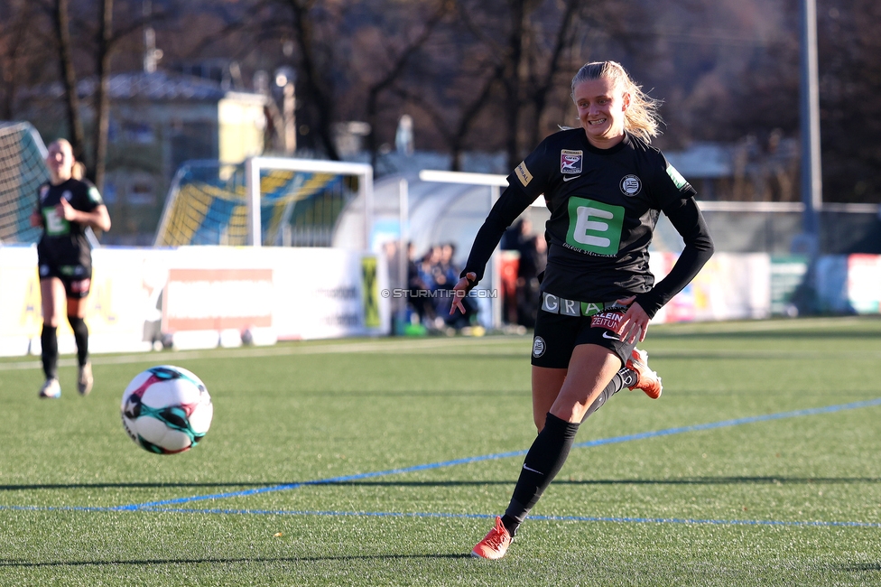 Sturm Damen - Suedburgenland Hartberg
OEFB Frauen Bundesliga, 13. Runde, SK Sturm Graz Damen - SpG Suedburgenland TSV Hartberg, Koralmstadion Deutschlandsberg, 23.11.2025. 

Foto zeigt Sandra Jakobsen (Sturm Damen)
