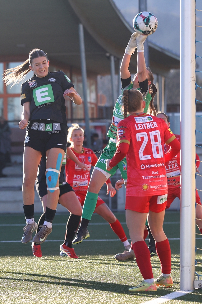 Sturm Damen - Suedburgenland Hartberg
OEFB Frauen Bundesliga, 13. Runde, SK Sturm Graz Damen - SpG Suedburgenland TSV Hartberg, Koralmstadion Deutschlandsberg, 23.11.2025. 

Foto zeigt Marie Spiess (Sturm Damen)
