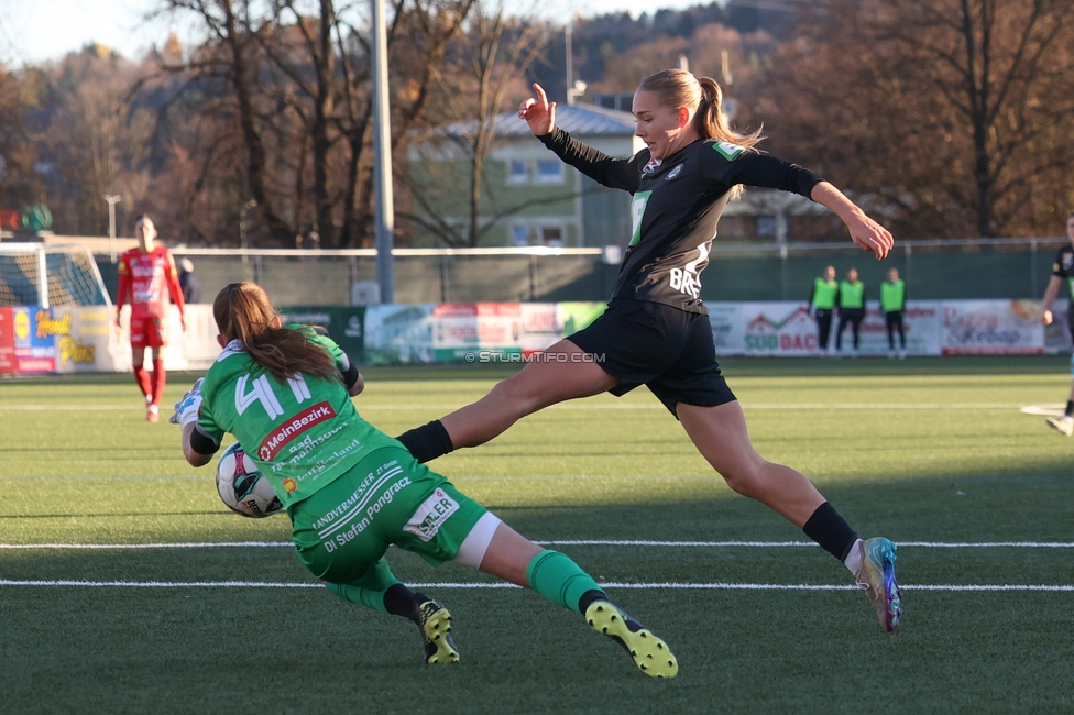 Sturm Damen - Suedburgenland Hartberg
OEFB Frauen Bundesliga, 13. Runde, SK Sturm Graz Damen - SpG Suedburgenland TSV Hartberg, Koralmstadion Deutschlandsberg, 23.11.2025. 

Foto zeigt Lena Breznik (Sturm Damen)
