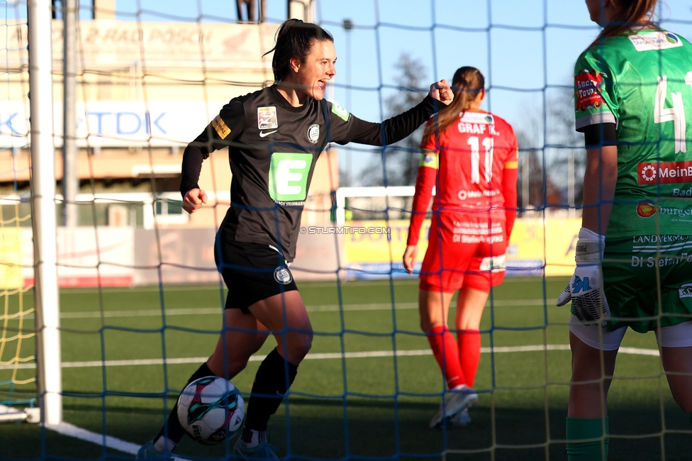 Sturm Damen - Suedburgenland Hartberg
OEFB Frauen Bundesliga, 13. Runde, SK Sturm Graz Damen - SpG Suedburgenland TSV Hartberg, Koralmstadion Deutschlandsberg, 23.11.2025. 

Foto zeigt Zala Kustrin (Sturm Damen)
