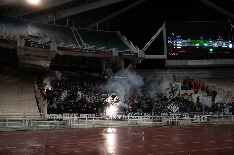 Panathinaikos - Sturm Graz
UEFA Europa League Gruppenphase 5. Spieltag, FC Panathinaikos - SK Sturm Graz, Olympiastadion Athen, 27.11.2025. 

Foto zeigt Fans von Sturm
Schlüsselwörter: pyrotechnik