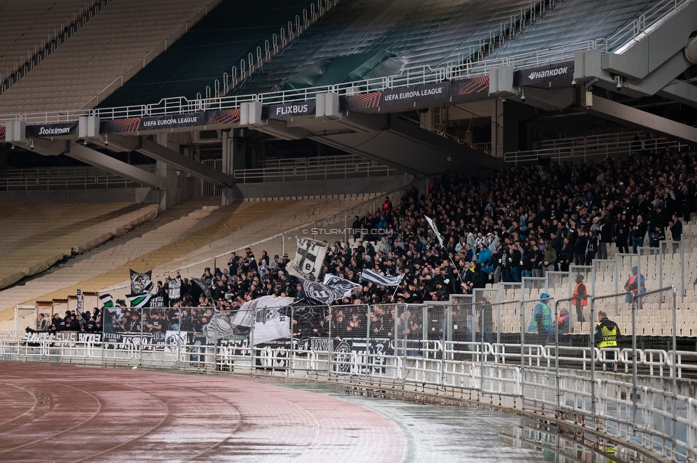 Panathinaikos - Sturm Graz
UEFA Europa League Gruppenphase 5. Spieltag, FC Panathinaikos - SK Sturm Graz, Olympiastadion Athen, 27.11.2025. 

Foto zeigt Fans von Sturm
