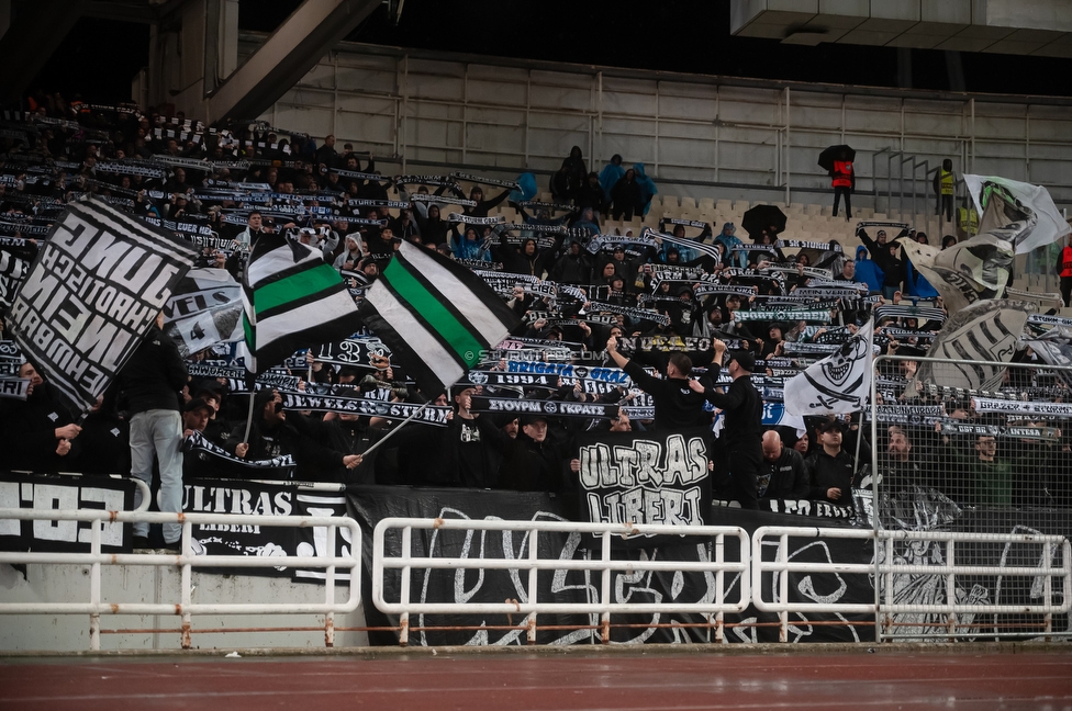 Panathinaikos - Sturm Graz
UEFA Europa League Gruppenphase 5. Spieltag, FC Panathinaikos - SK Sturm Graz, Olympiastadion Athen, 27.11.2025. 

Foto zeigt Fans von Sturm
Schlüsselwörter: schals