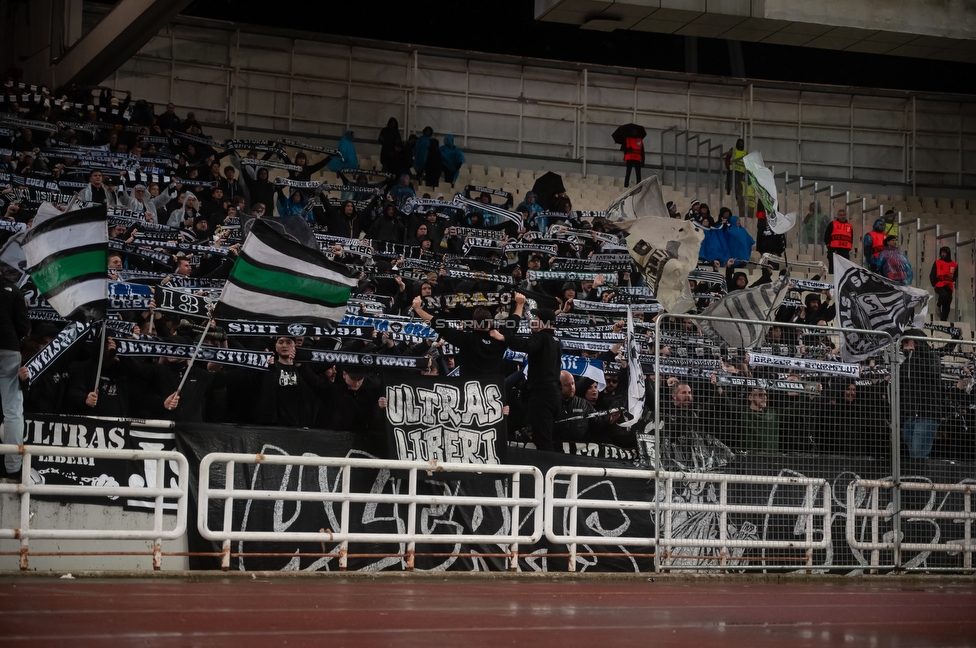 Panathinaikos - Sturm Graz
UEFA Europa League Gruppenphase 5. Spieltag, FC Panathinaikos - SK Sturm Graz, Olympiastadion Athen, 27.11.2025. 

Foto zeigt Fans von Sturm
Schlüsselwörter: schals