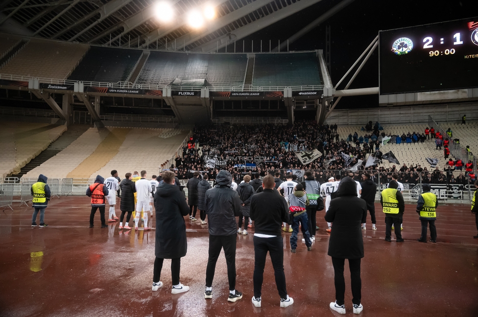 Panathinaikos - Sturm Graz
UEFA Europa League Gruppenphase 5. Spieltag, FC Panathinaikos - SK Sturm Graz, Olympiastadion Athen, 27.11.2025. 

Foto zeigt die Mannschaft von Sturm und Fans von Sturm
