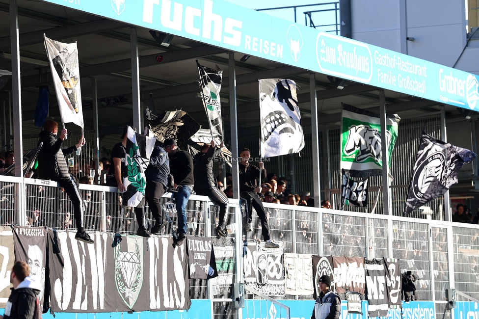 Hartberg - Sturm Graz
Oesterreichische Fussball Bundesliga, 15. Runde, TSV Hartberg - SK Sturm Graz, PROfertil Arena Hartberg, 30.11.2025. 

Foto zeigt Fans von Sturm
