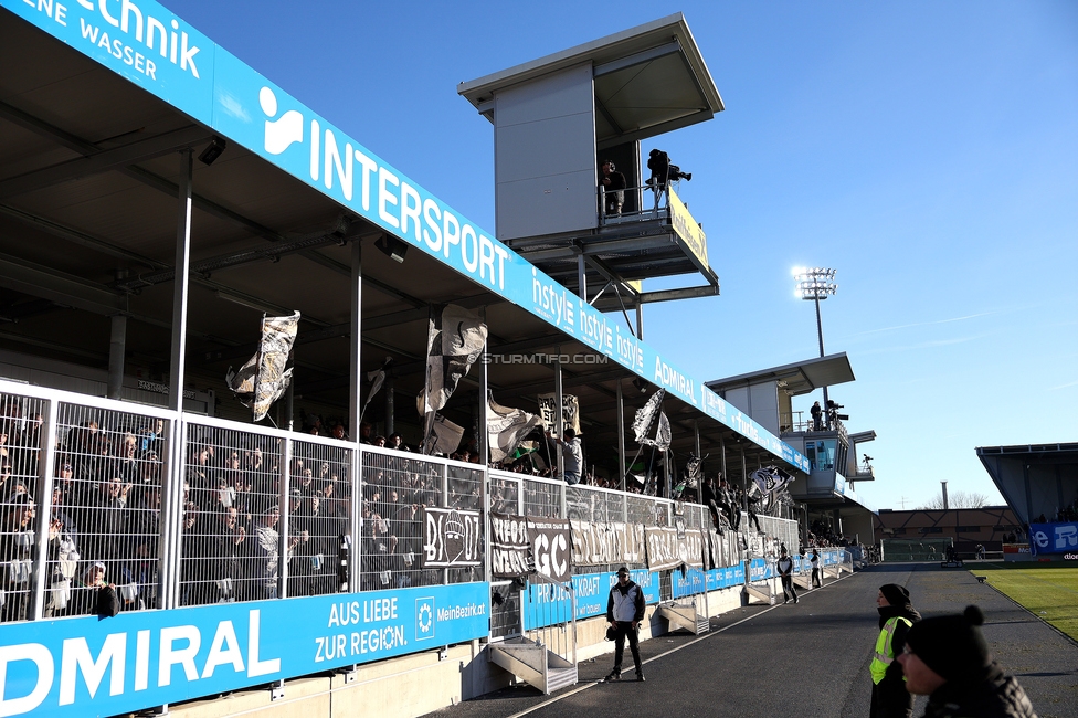 Hartberg - Sturm Graz
Oesterreichische Fussball Bundesliga, 15. Runde, TSV Hartberg - SK Sturm Graz, PROfertil Arena Hartberg, 30.11.2025. 

Foto zeigt Fans von Sturm
