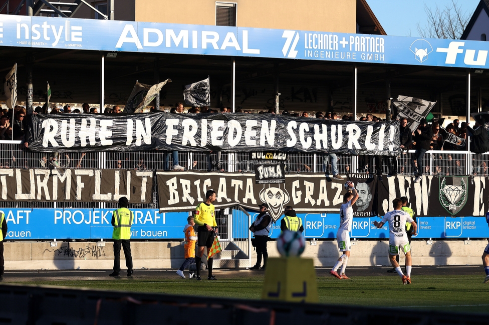 Hartberg - Sturm Graz
Oesterreichische Fussball Bundesliga, 15. Runde, TSV Hartberg - SK Sturm Graz, PROfertil Arena Hartberg, 30.11.2025. 

Foto zeigt Fans von Sturm mit einem Spruchband
