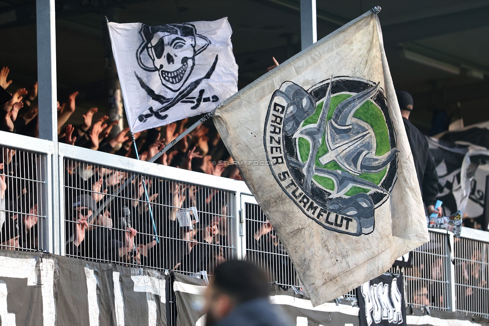Hartberg - Sturm Graz
Oesterreichische Fussball Bundesliga, 15. Runde, TSV Hartberg - SK Sturm Graz, PROfertil Arena Hartberg, 30.11.2025. 

Foto zeigt Fans von Sturm
