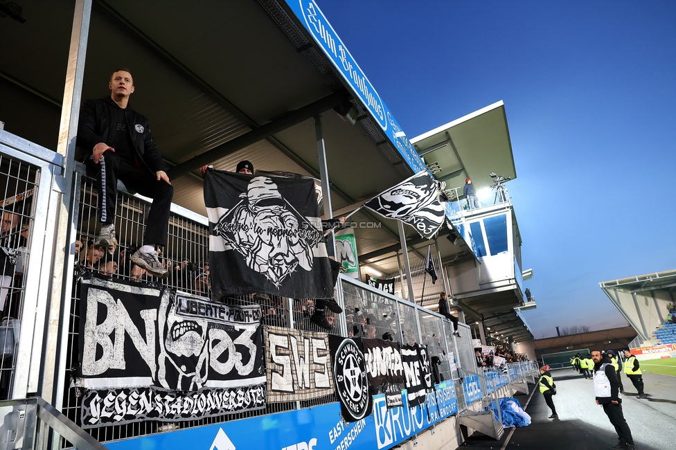 Hartberg - Sturm Graz
Oesterreichische Fussball Bundesliga, 15. Runde, TSV Hartberg - SK Sturm Graz, PROfertil Arena Hartberg, 30.11.2025. 

Foto zeigt Fans von Sturm
