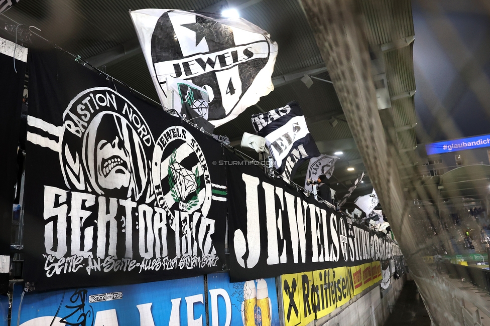 Sturm Graz - Wattens
Oesterreichische Fussball Bundesliga, 4. Runde, SK Sturm Graz - WSG Tirol, Stadion Liebenau Graz, 03.12.2025. 

Foto zeigt Fans von Sturm
