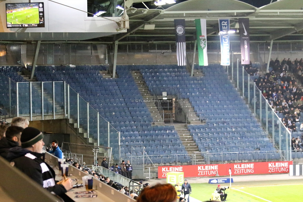 Sturm Graz - Wattens
Oesterreichische Fussball Bundesliga, 4. Runde, SK Sturm Graz - WSG Tirol, Stadion Liebenau Graz, 03.12.2025. 

Foto zeigt die fehlenden Fans von Wattens
