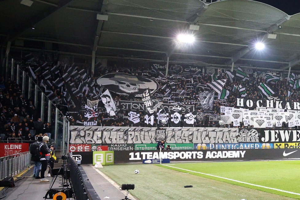 Sturm Graz - GAK
Oesterreichische Fussball Bundesliga, 16. Runde, SK Sturm Graz - Grazer AK, Stadion Liebenau Graz, 07.12.2025. 

Foto zeigt Fans von Sturm mit einer Choreografie
Schlüsselwörter: bastion tifosi