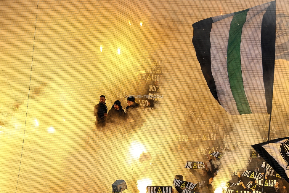 Sturm Graz - GAK
Oesterreichische Fussball Bundesliga, 16. Runde, SK Sturm Graz - Grazer AK, Stadion Liebenau Graz, 07.12.2025. 

Foto zeigt Fans von Sturm mit einer Choreografie
Schlüsselwörter: brigata