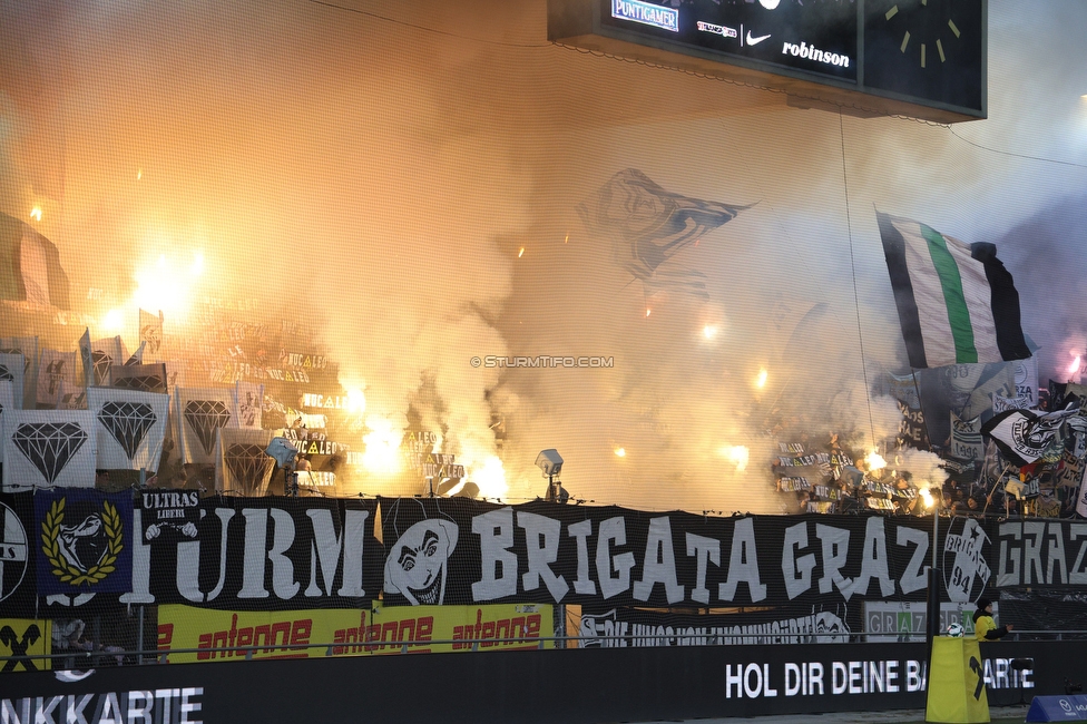 Sturm Graz - GAK
Oesterreichische Fussball Bundesliga, 16. Runde, SK Sturm Graz - Grazer AK, Stadion Liebenau Graz, 07.12.2025. 

Foto zeigt Fans von Sturm mit einer Choreografie
Schlüsselwörter: brigata