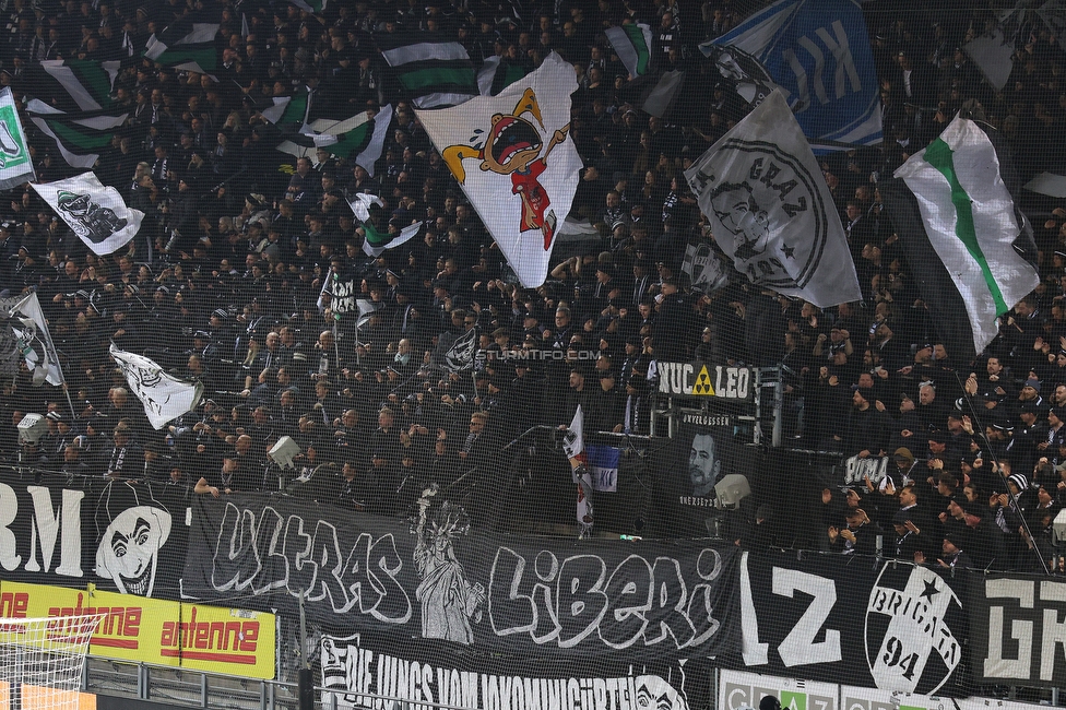 Sturm Graz - GAK
Oesterreichische Fussball Bundesliga, 16. Runde, SK Sturm Graz - Grazer AK, Stadion Liebenau Graz, 07.12.2025. 

Foto zeigt Fans von Sturm mit einem Spruchband
