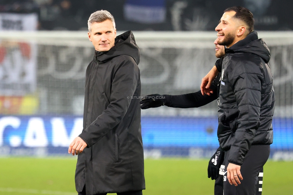 Sturm Graz - GAK
Oesterreichische Fussball Bundesliga, 16. Runde, SK Sturm Graz - Grazer AK, Stadion Liebenau Graz, 07.12.2025. 

Foto zeigt Michael Parensen (Geschaeftsfuehrer Sport Sturm) und Sargon Duran (Co-Trainer Sturm)
