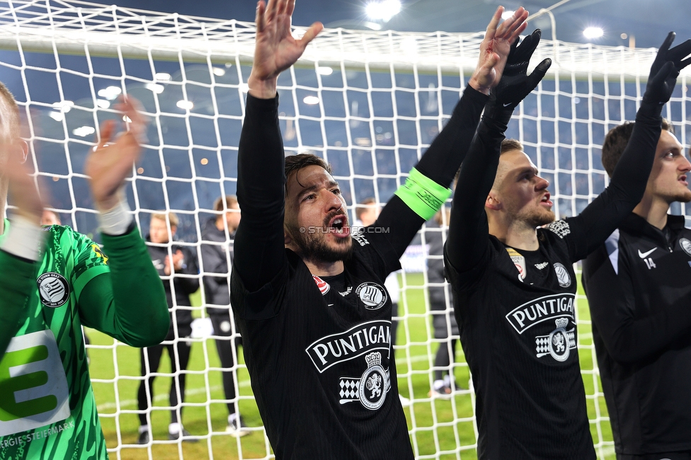 Sturm Graz - GAK
Oesterreichische Fussball Bundesliga, 16. Runde, SK Sturm Graz - Grazer AK, Stadion Liebenau Graz, 07.12.2025. 

Foto zeigt Otar Kiteishvili (Sturm) und Tomi Horvat (Sturm)
