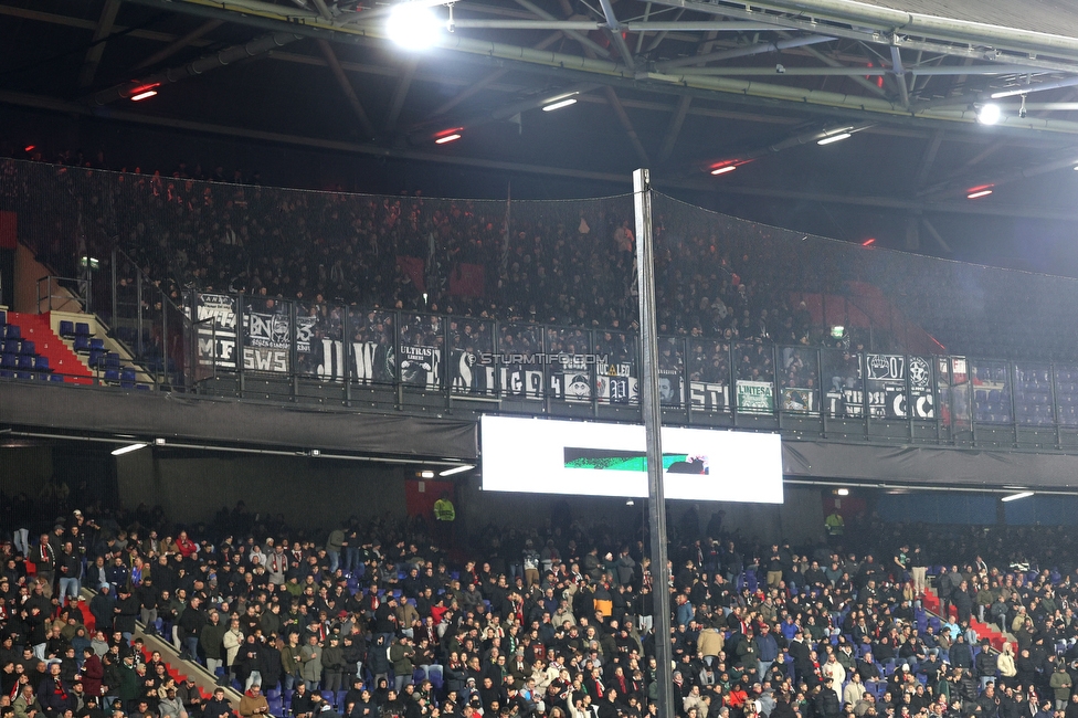 Feyenoord - Sturm Graz
UEFA Europa League Gruppenphase 7. Spieltag, Feyenoord Rotterdam - SK Sturm Graz, Stadion Feijenoord Rotterdam, 22.01.2026. Foto zeigt Fans von Sturm
