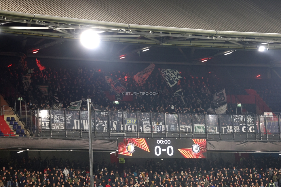 Feyenoord - Sturm Graz
UEFA Europa League Gruppenphase 7. Spieltag, Feyenoord Rotterdam - SK Sturm Graz, Stadion Feijenoord Rotterdam, 22.01.2026. Foto zeigt Fans von Sturm
