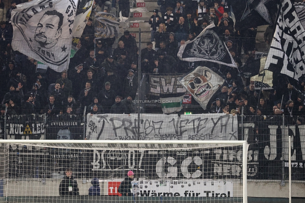 WSG Tirol - Sturm Graz
Oesterreichische Fussball Bundesliga, 19. Runde, WSG Tirol - SK Sturm Graz, Tivoli Stadion Neu, 14.02.2026.

Foto zeigt Fans von Sturm mit einem Spruchband
Schlüsselwörter: sturmflut