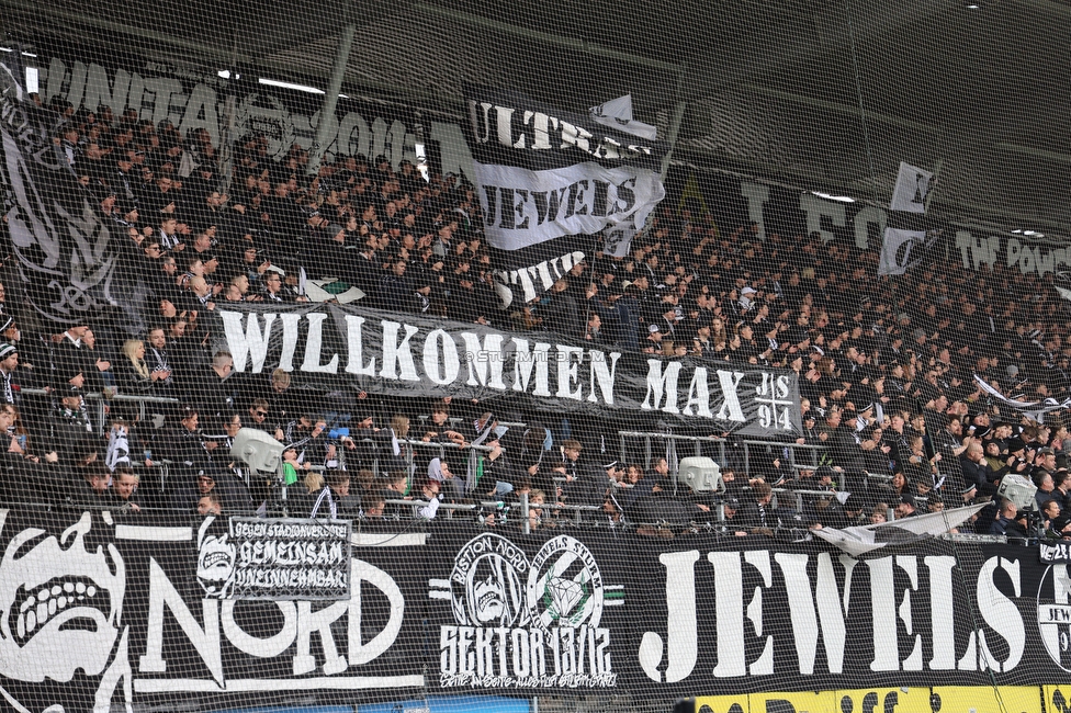 Sturm Graz - BW Linz
Oesterreichische Fussball Bundesliga, 20. Runde, SK Sturm Graz - Blau-Weiss Linz, Stadion Liebenau Graz, 22.02.2026. 

Foto zeigt Fans von Sturm mit einem Spruchband
Schlüsselwörter: jewels