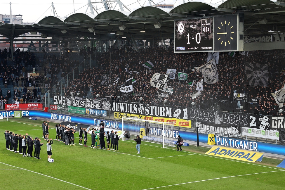 Sturm Graz - BW Linz
Oesterreichische Fussball Bundesliga, 20. Runde, SK Sturm Graz - FC Blau-Weiss Linz, Stadion Liebenau Graz, 22.02.2026. 

Foto zeigt Fans von Sturm und die Mannschaft von Sturm
