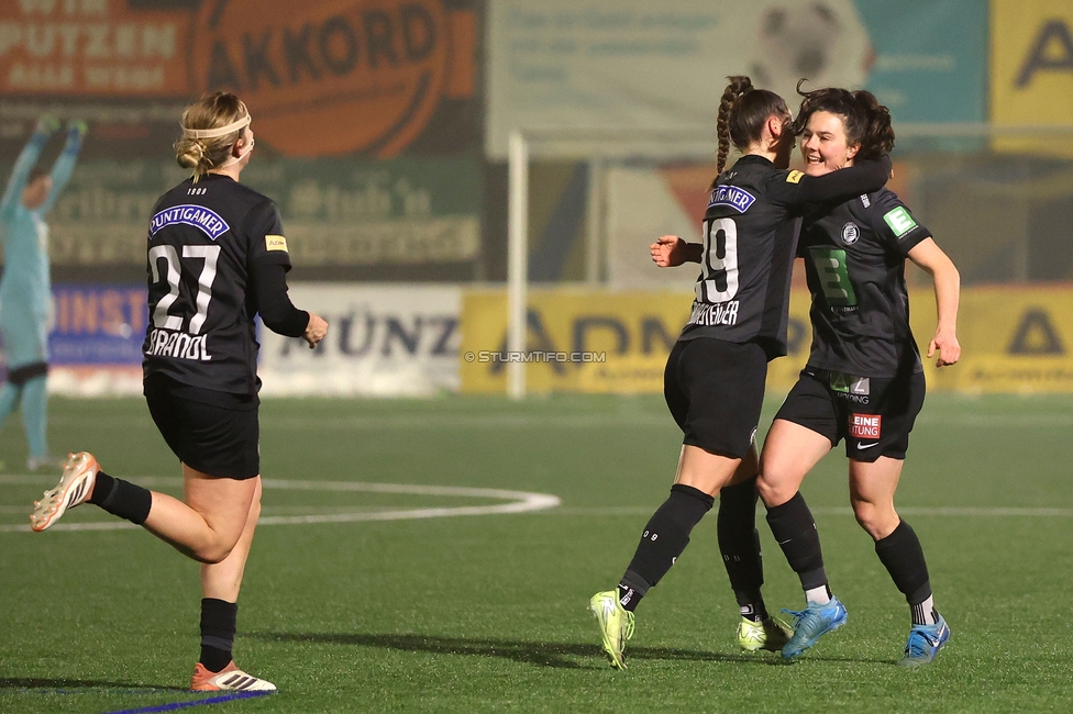 Sturm Damen - RB Salzburg
OEFB Frauen Bundesliga, 15. Runde, SK Sturm Graz Damen - RB Salzburg, Koralmstadion Deutschlandsberg , 21.02.2026. Foto zeigt Elisabeth Brandl (Sturm Damen), Stefanie Grossgasteiger (Sturm Damen) und Zala Kustrin (Sturm Damen)
