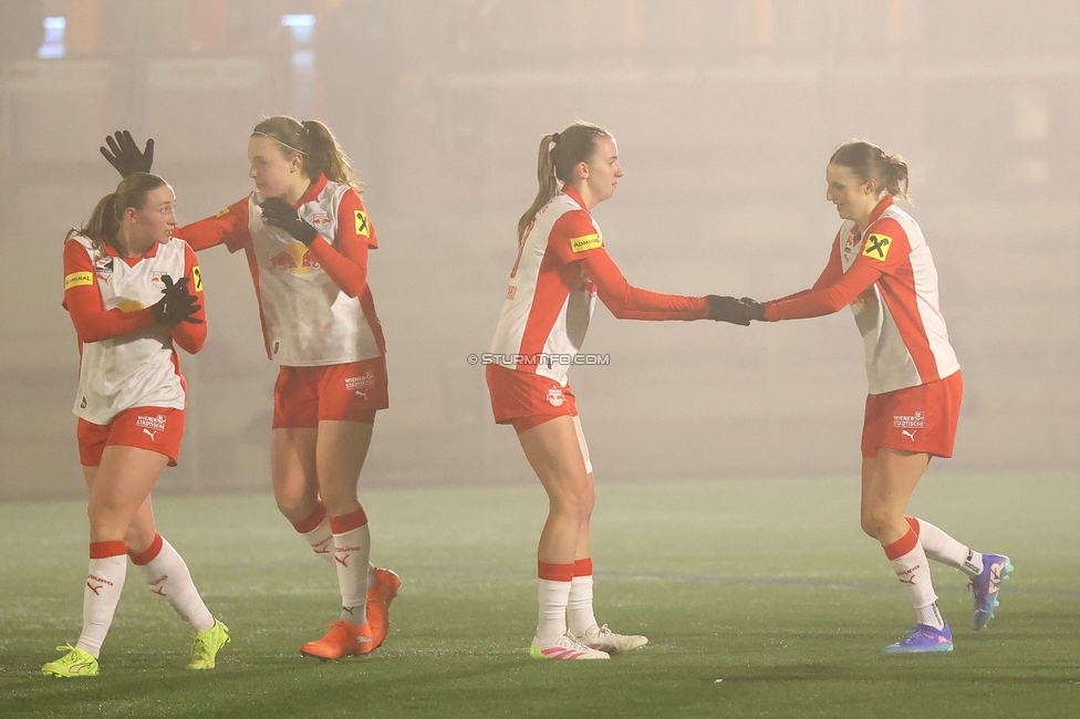 Sturm Damen - RB Salzburg
OEFB Frauen Bundesliga, 15. Runde, SK Sturm Graz Damen - RB Salzburg, Koralmstadion Deutschlandsberg , 21.02.2026. Foto zeigt den Torjubel von Salzburg
