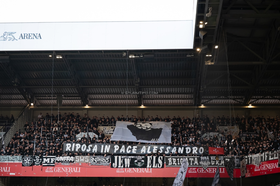 Austria Wien - Sturm Graz
Oesterreichische Fussball Bundesliga, 23. Runde, FK Austria Wien - SK Sturm Graz, Franz Horr Stadion Wien, 15.03.2026.

Foto zeigt Fans von Sturm mit einem Spruchband
Schlüsselwörter: pisa