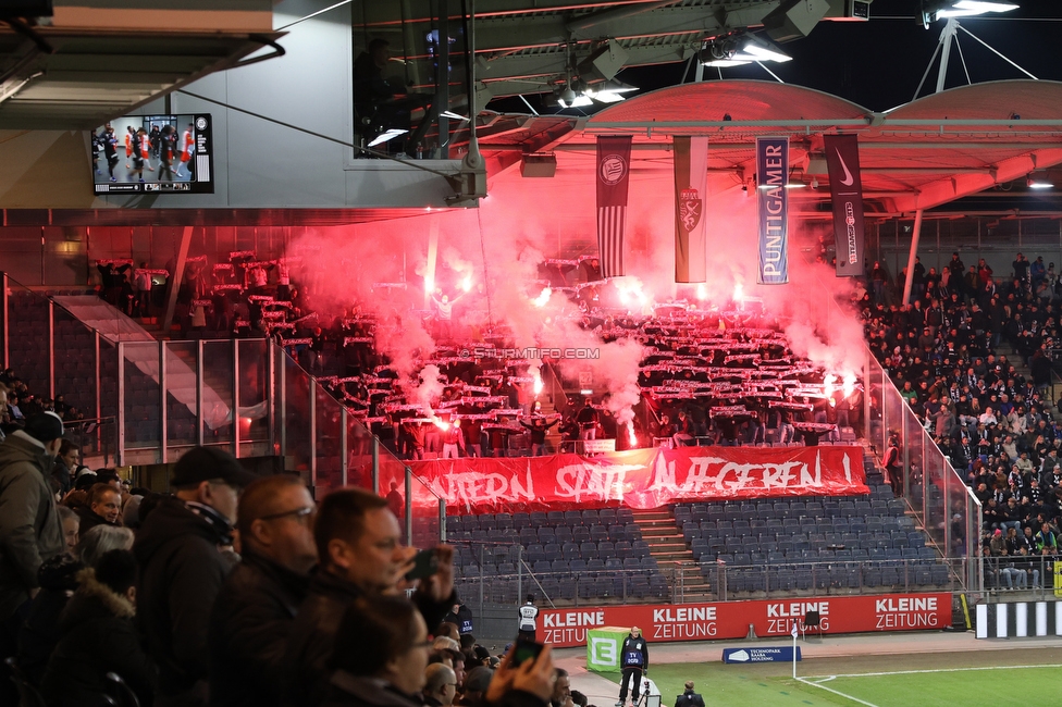 Sturm Graz - RB Salzburg
Oesterreichische Fussball Bundesliga, 24. Runde, SK Sturm Graz - FC RB Salzburg, Stadion Graz-Liebenau, 20.03.2026. Foto zeigt Fans von Salzburg mit einer Choreografie
Schlüsselwörter: pyrotechnik
