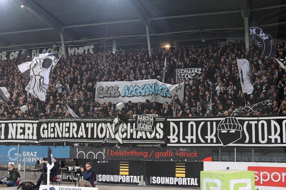 Sturm Graz - RB Salzburg
Oesterreichische Fussball Bundesliga, 24. Runde, SK Sturm Graz - FC RB Salzburg, Stadion Graz-Liebenau, 20.03.2026. 

Foto zeigt Fans von Sturm mit einem Spruchband
Schlüsselwörter: generationchaos baby