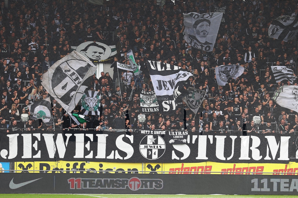 Sturm Graz - Hartberg
Oesterreichische Fussball Bundesliga, 26. Runde, SK Sturm Graz - TSV Hartberg, Stadion Graz-Liebenau, 12.04.2026. 

Foto zeigt Fans von Sturm
Schlüsselwörter: jewels