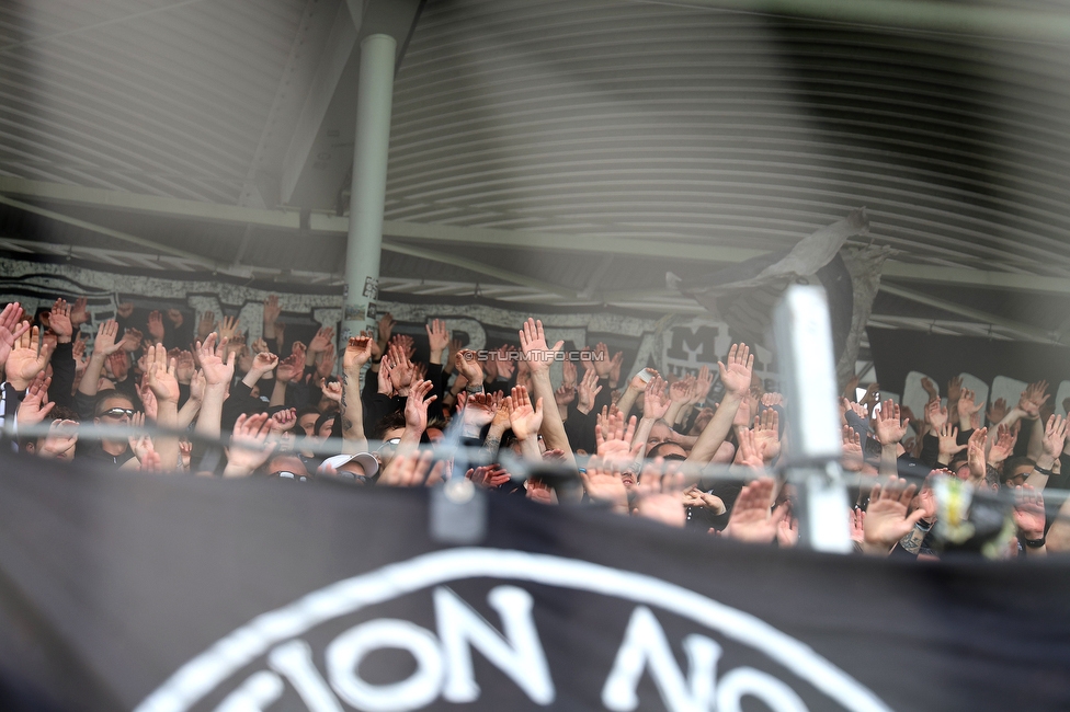 Sturm Graz - Hartberg
Oesterreichische Fussball Bundesliga, 26. Runde, SK Sturm Graz - TSV Hartberg, Stadion Graz-Liebenau, 12.04.2026. 

Foto zeigt Fans von Sturm
Schlüsselwörter: bastion