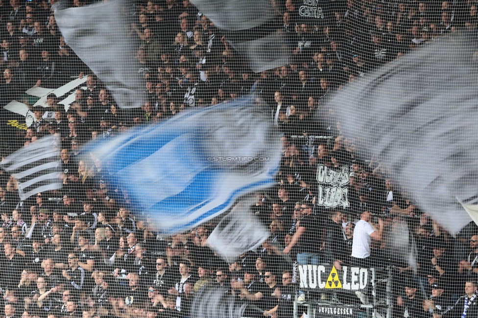 Sturm Graz - Hartberg
Oesterreichische Fussball Bundesliga, 26. Runde, SK Sturm Graz - TSV Hartberg, Stadion Graz-Liebenau, 12.04.2026. Foto zeigt Fans von Sturm
Schlüsselwörter: brigata