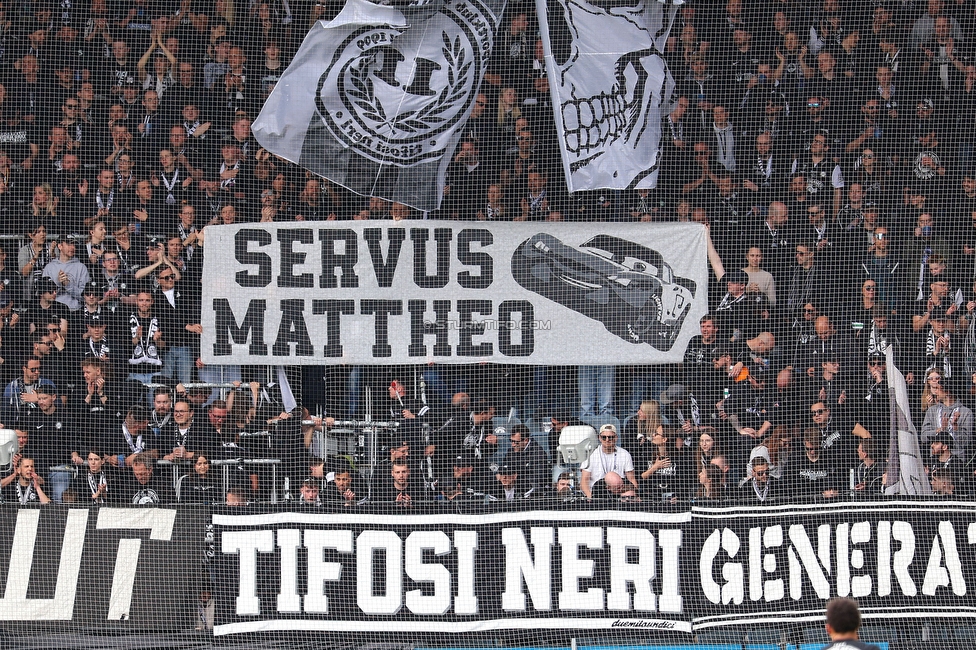 Sturm Graz - Hartberg
Oesterreichische Fussball Bundesliga, 26. Runde, SK Sturm Graz - TSV Hartberg, Stadion Graz-Liebenau, 12.04.2026. 

Foto zeigt Fans von Sturm mit einem Spruchband
Schlüsselwörter: tifosi baby