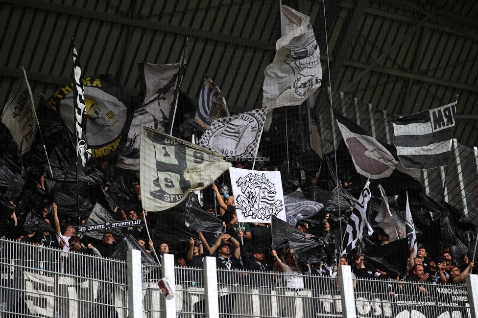 LASK - Sturm Graz
Oesterreichische Fussball Bundesliga, 27. Runde, LASK - SK Sturm Graz, Arena Linz, 19.04.2026.Foto zeigt Fans von Sturm
Schlüsselwörter: sturmflut