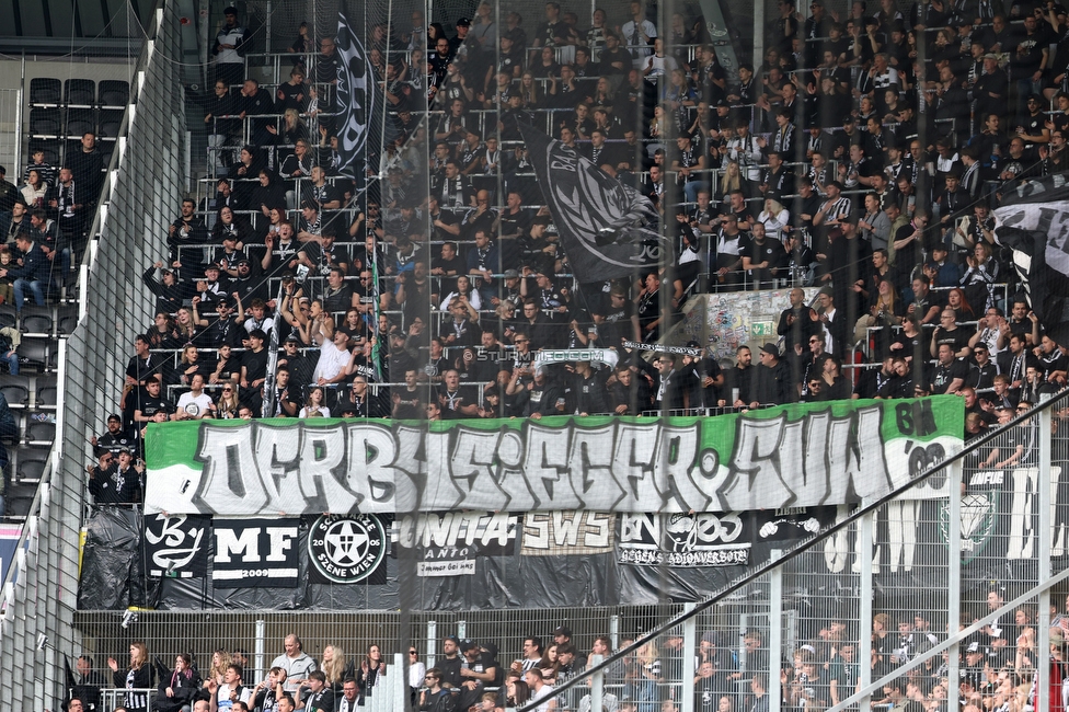 LASK - Sturm Graz
Oesterreichische Fussball Bundesliga, 27. Runde, LASK - SK Sturm Graz, Arena Linz, 19.04.2026.Foto zeigt Fans von Sturm mit einem Spruchband
Schlüsselwörter: bremen