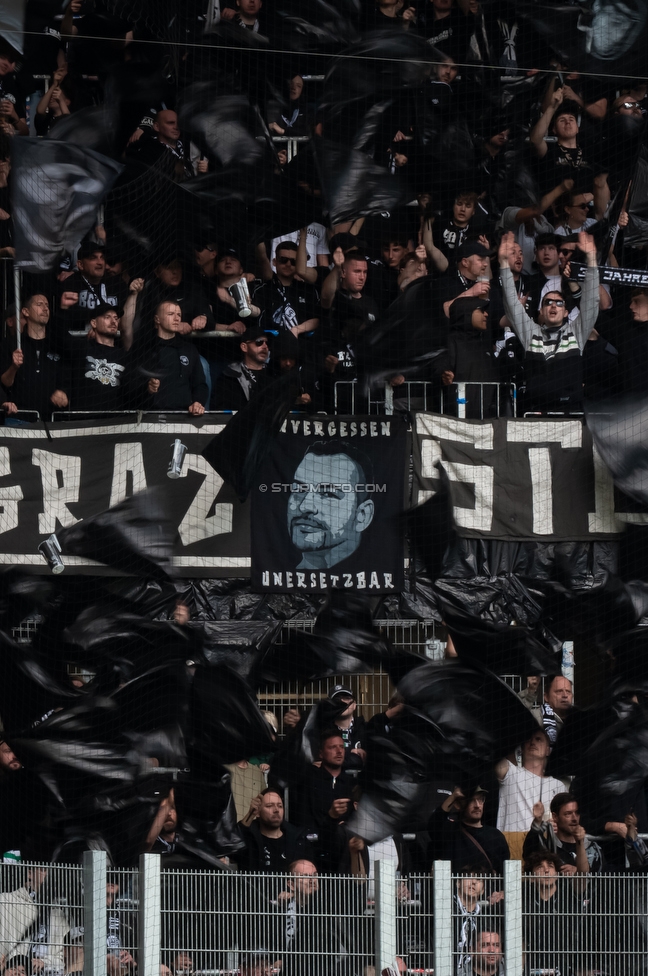 LASK - Sturm Graz
Oesterreichische Fussball Bundesliga, 27. Runde, LASK - SK Sturm Graz, Arena Linz, 19.04.2026.

Foto zeigt Fans von Sturm
Schlüsselwörter: brigata heimo